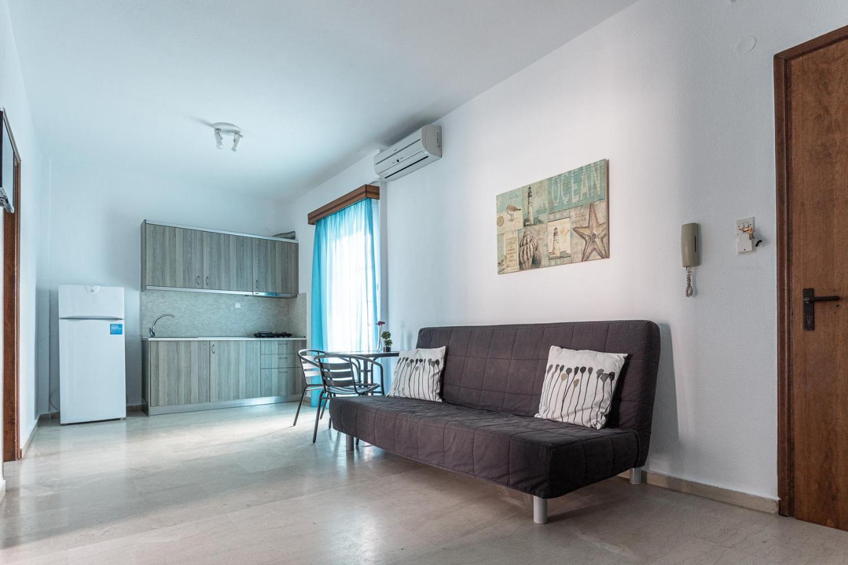Mike'S Apartments Neoi Poroi Dış mekan fotoğraf