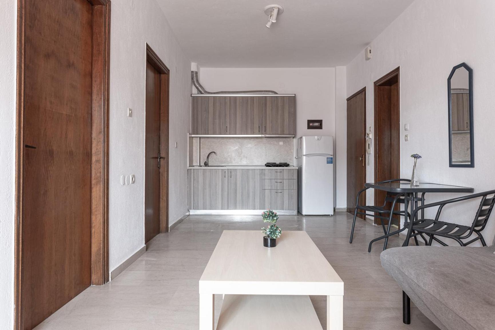 Mike'S Apartments Neoi Poroi Dış mekan fotoğraf
