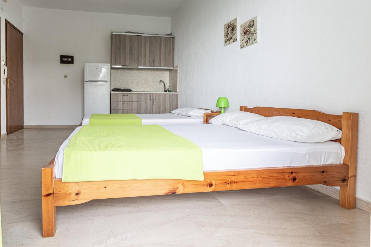 Mike'S Apartments Neoi Poroi Dış mekan fotoğraf